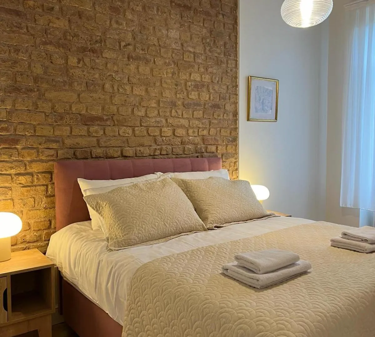 Comfortable And Peaceful Apartment For Family In Beyoglu Istanbul