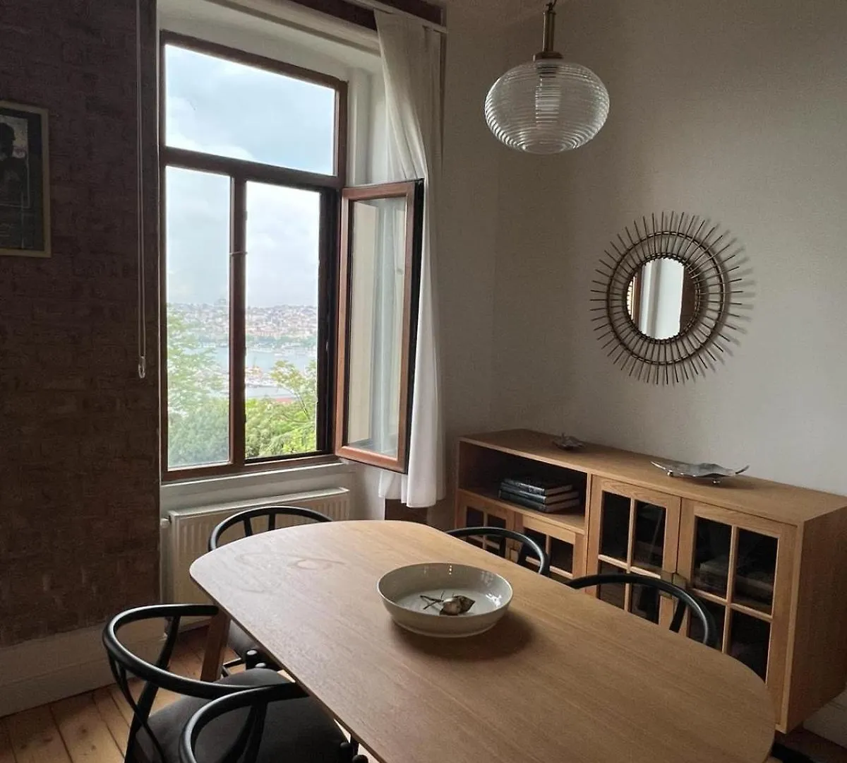 Comfortable And Peaceful Apartment For Family In Beyoglu Istanbul